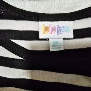 LuLaRoe Randy baseball style shirt.  Like new condition size 2XL.